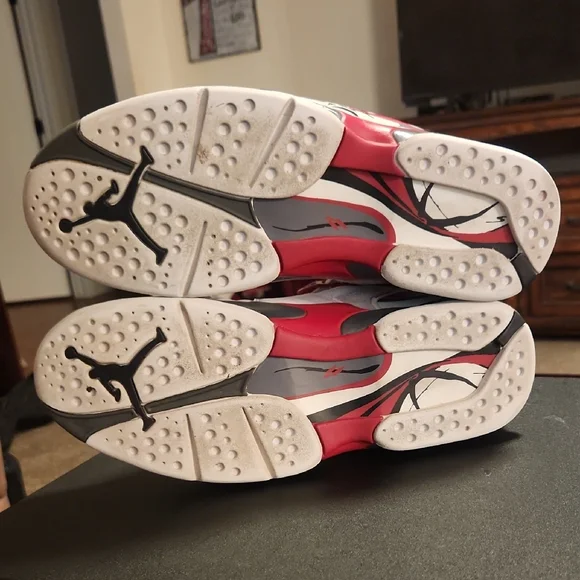 Jordan 8 "Bugs Bunny" - Picture 5 of 7